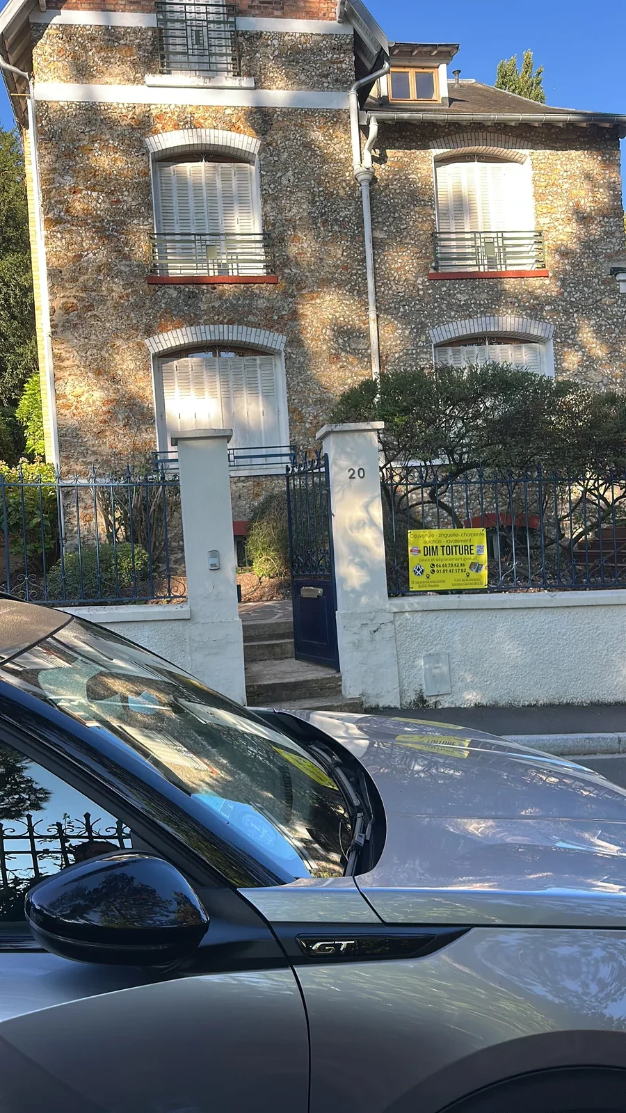 Toiture reprise sur un collectif gentilléen